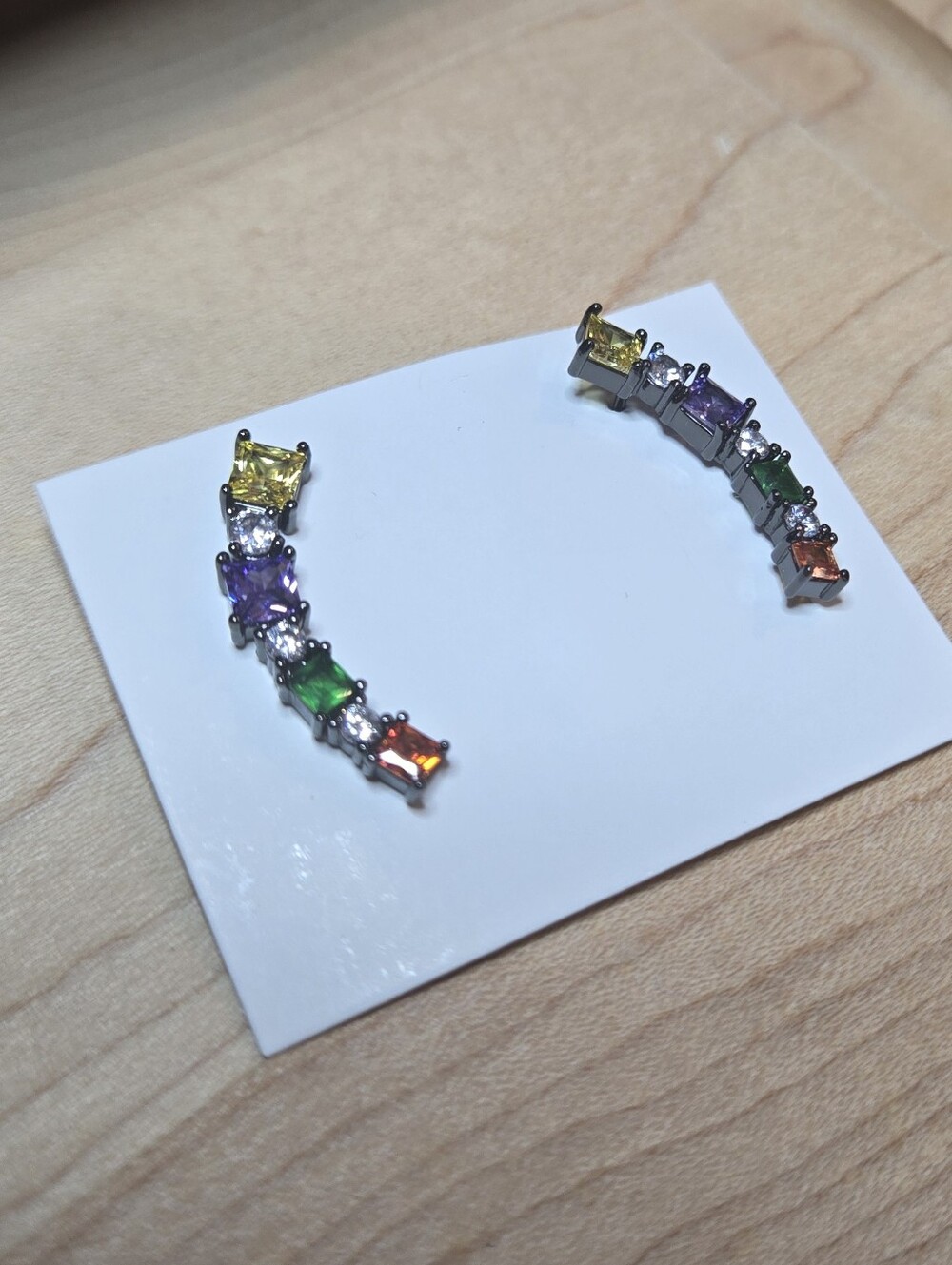 Ear Crawler NWT Multicolor Square Gem CZ - Picture 4 of 6